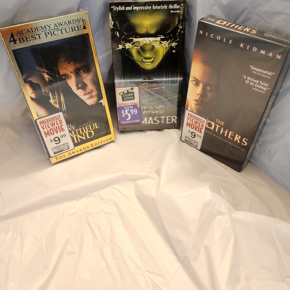 Lot of 3 Previously Viewed VHS Tapes: The Others; Webmaster; A Beautiful Mind